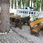 Cicek Aile Ören