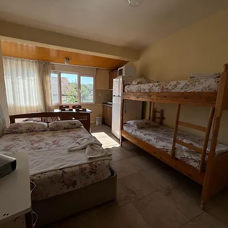 Cicek Aile Гостевой дом 3*